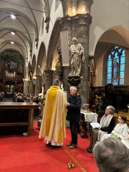 Eerste viering in Kruibeke in Parochie De Goede Herder © Mary