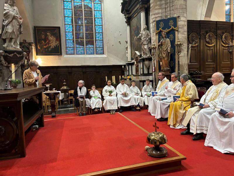 Eerste viering in Kruibeke in Parochie De Goede Herder © Mary