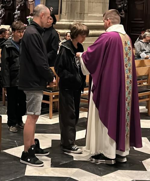 Kruisoplegging vormelingen Grimbergen (4) 