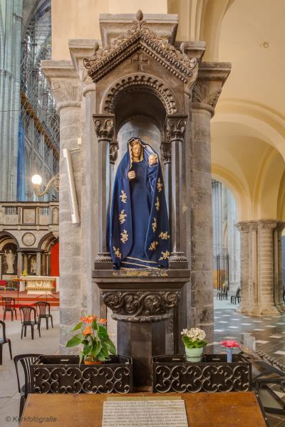 In 2021 is het 850 geleden dat de kathedraal van Doornik aan Maria werd toegewijd.  © Diana Nieuwold