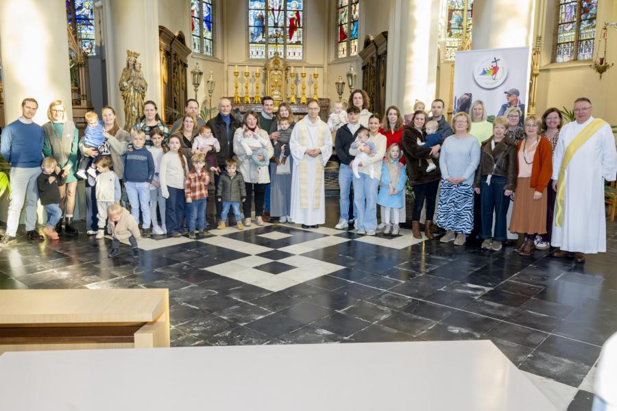 Maria-Lichtmis in de Sint-Amanduskerk in Wingene op zaterdag 1 februari 