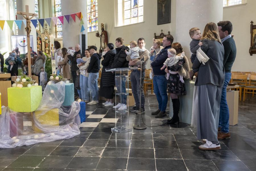 Maria-Lichtmis in de Sint-Amanduskerk in Wingene op zaterdag 1 februari 