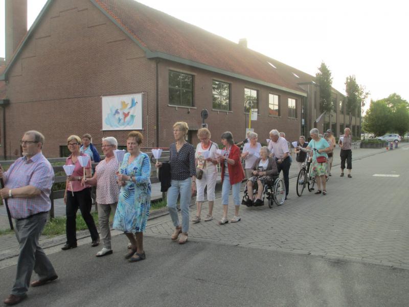 MARIANOVEEN AAN KAPEL VAN DE VISSERIJ 