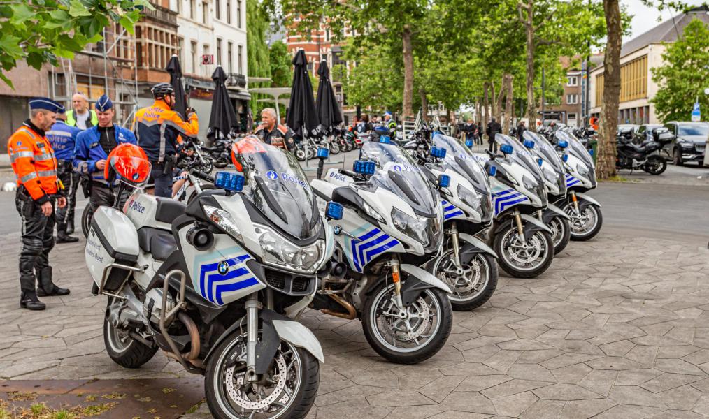 Moto zegening-0699.jpg © Frans Verwerft en Francis Gerits.