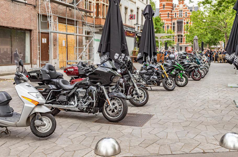 Moto zegening-0700.jpg © frans Verwerft en Francis Gerits.