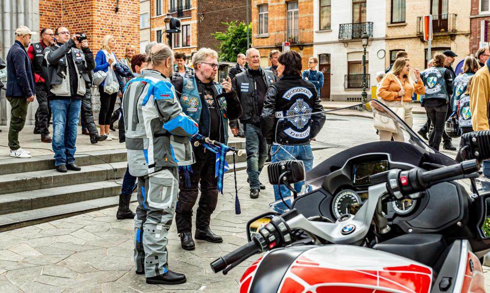 Moto zegening-0707.jpg © frans Verwerft en Francis Gerits.