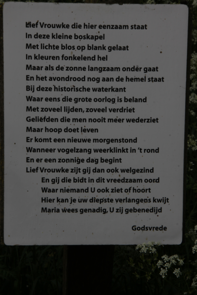 Muurkapel aan Hof ten Dreve in de Zijdelingsstraat richting Diksmuide... 
