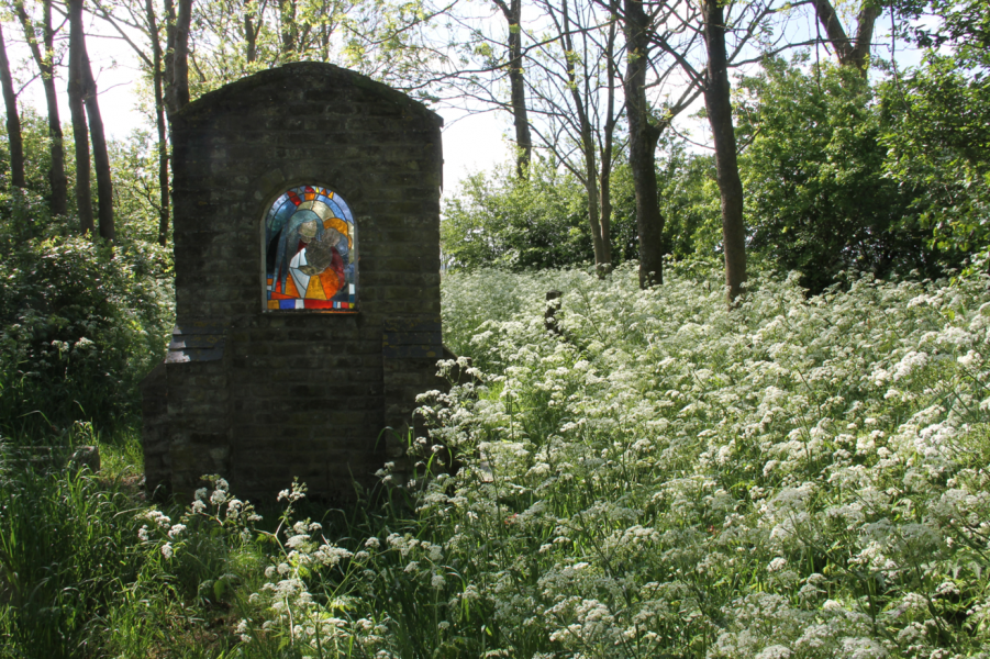 Muurkapel aan Hof ten Dreve in de Zijdelingsstraat richting Diksmuide... 