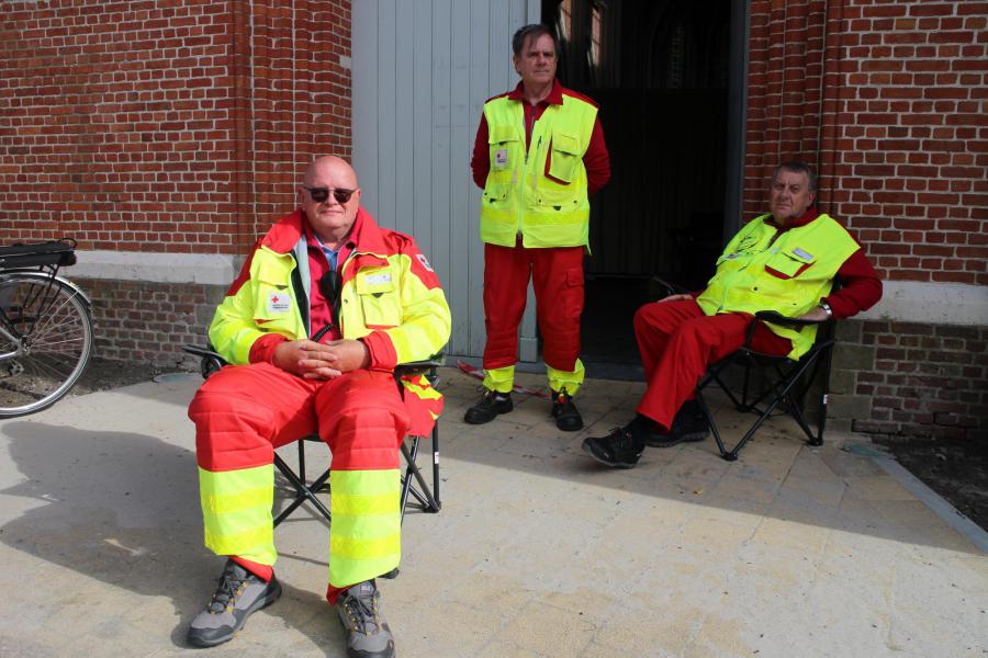 Gelukkig hadden de mensen van het Rode Kruis niet al te veel werk © RvH