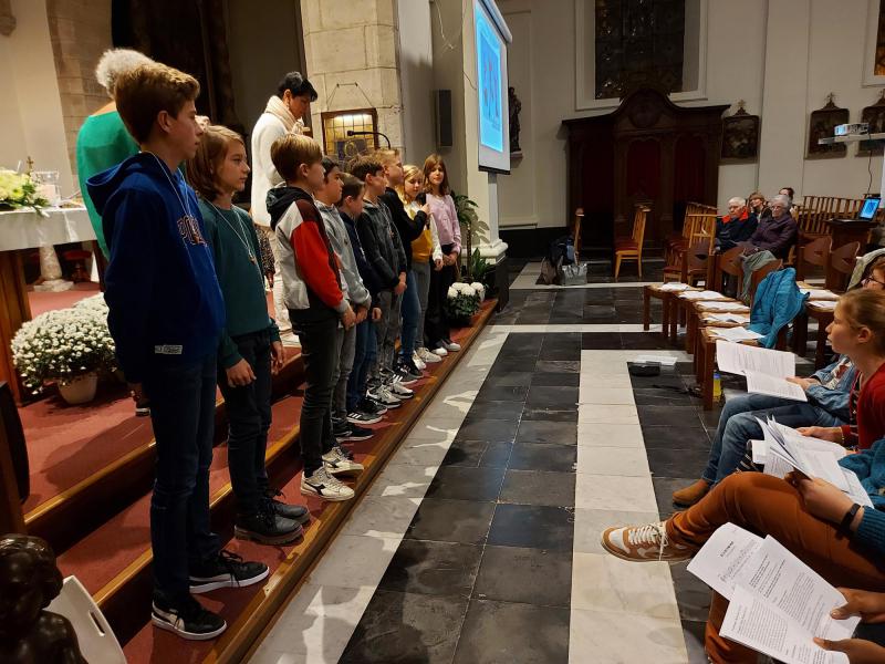 Naamopgave & Kruisoplegging vormelingen Erpe-Erondegem 