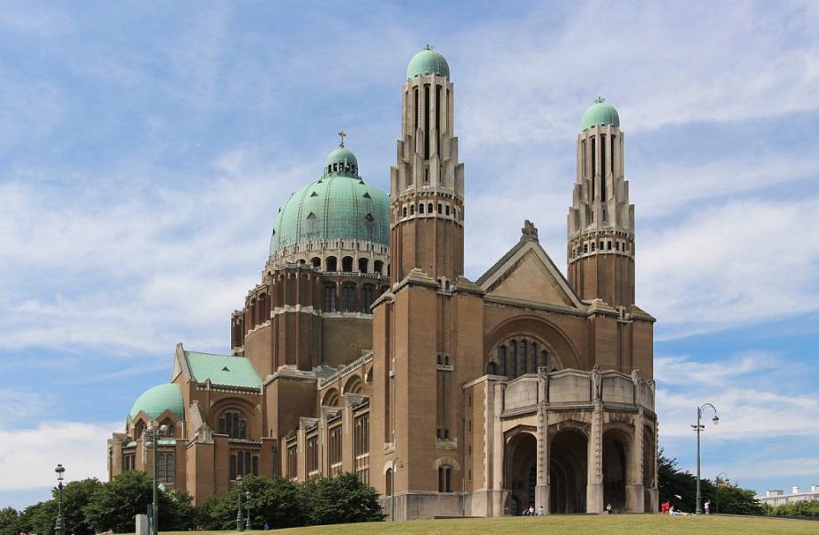 Nationale Basiliek van het Heilig Hart, Elisabethpark te Koekelberg, basiliek in art-decostijl, architect Albert Van huffel, gebouwd tussen 1905 en 1970, ingewijd op 13 en 14 oktober 1951 door kardinaal Van Roey © Fred Romero