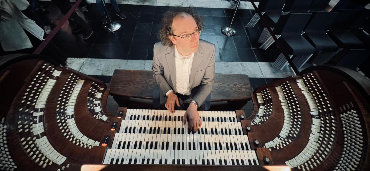 Nicolas De Troyer (BE) 