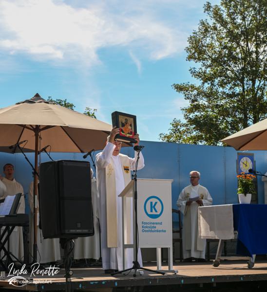 Openluchtviering 2026 © Lambert J. Derenette & Linda Renette