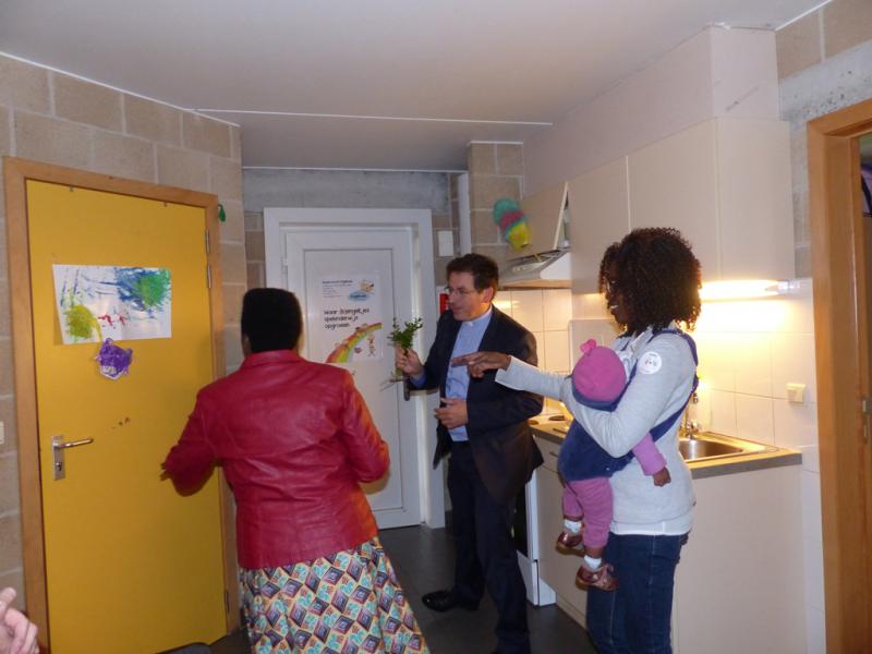 Justine's huis werd ingezegend door bisschop Lode. 