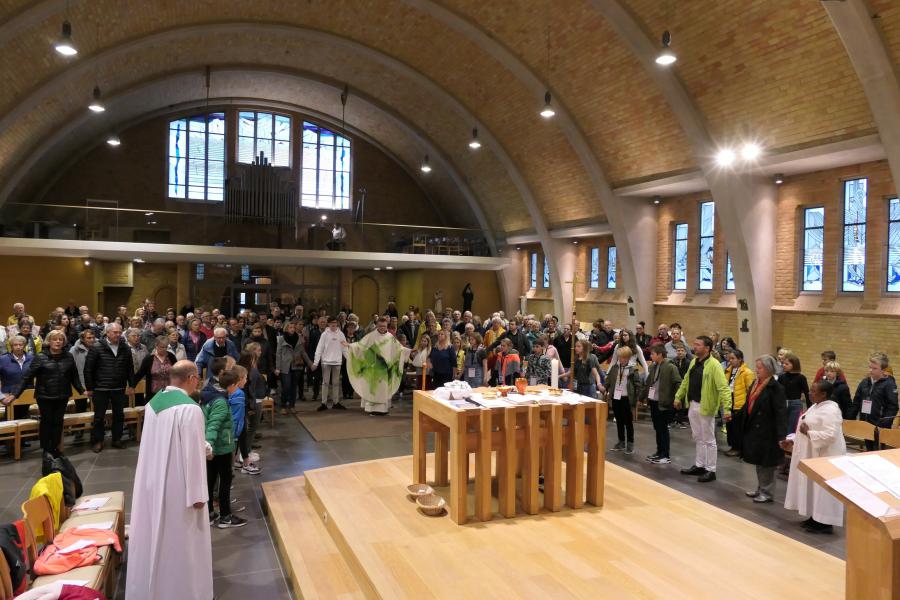 Eerste vormselbeurt en gezinsviering 