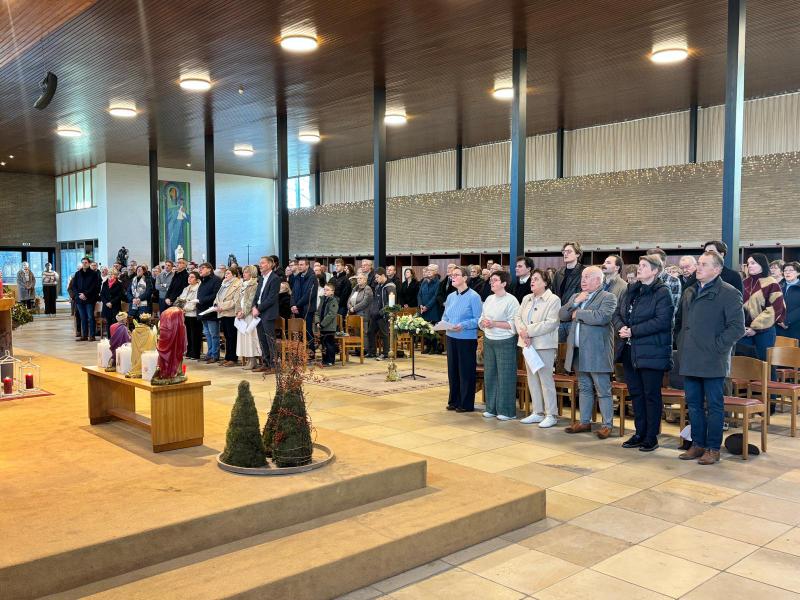 De 'oude' teamleaden verwelkomen Anja, Els en Filip. 