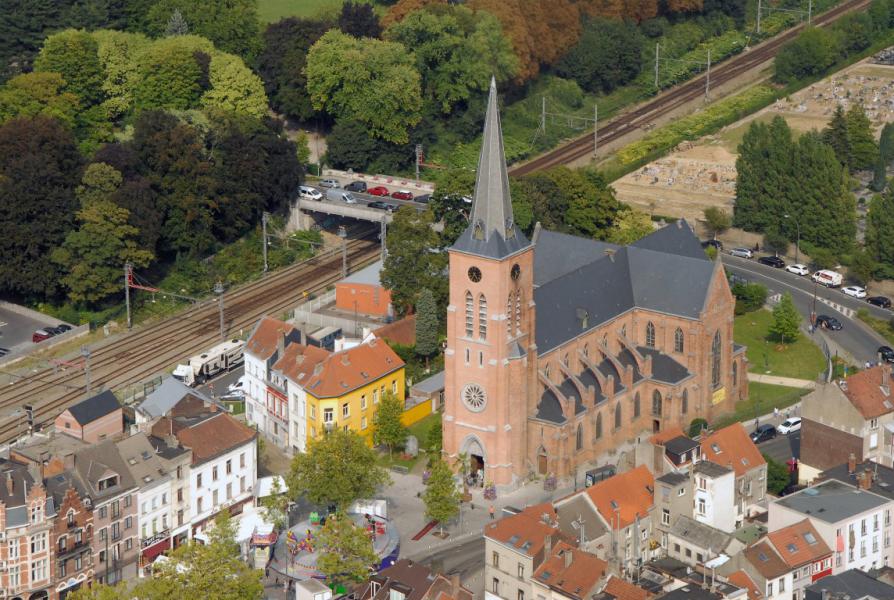 Sint-Pieterskerk uit de lucht gezien © Tom Smets