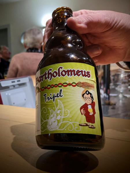 Voor elke verkocht flesje Bartholomeus tripel gaat er 0,5 euro naar het Indiaproject PAZ-Partners zonder grenzen VZW © Pastorale zone Leuven aan de Dijle