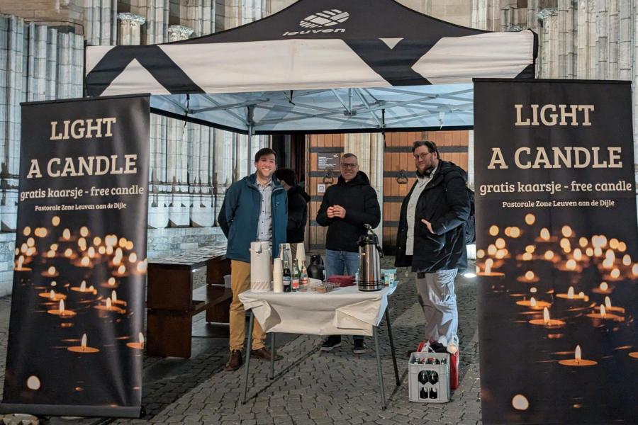 Light a Candle in de Sint-Pieterskerk - advent 2025 © Pastorale zone Leuven aan de Dijle