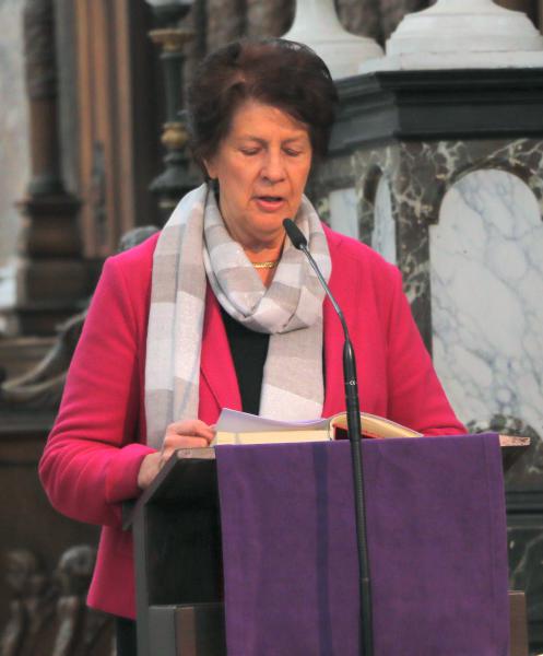 Kruisoplegging Abdijkerk Ninove © Philippe Meyer