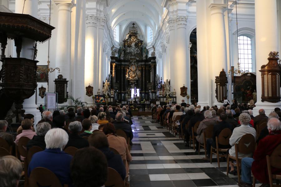 Paaswake in de Abdijkerk © Philippe Meyer