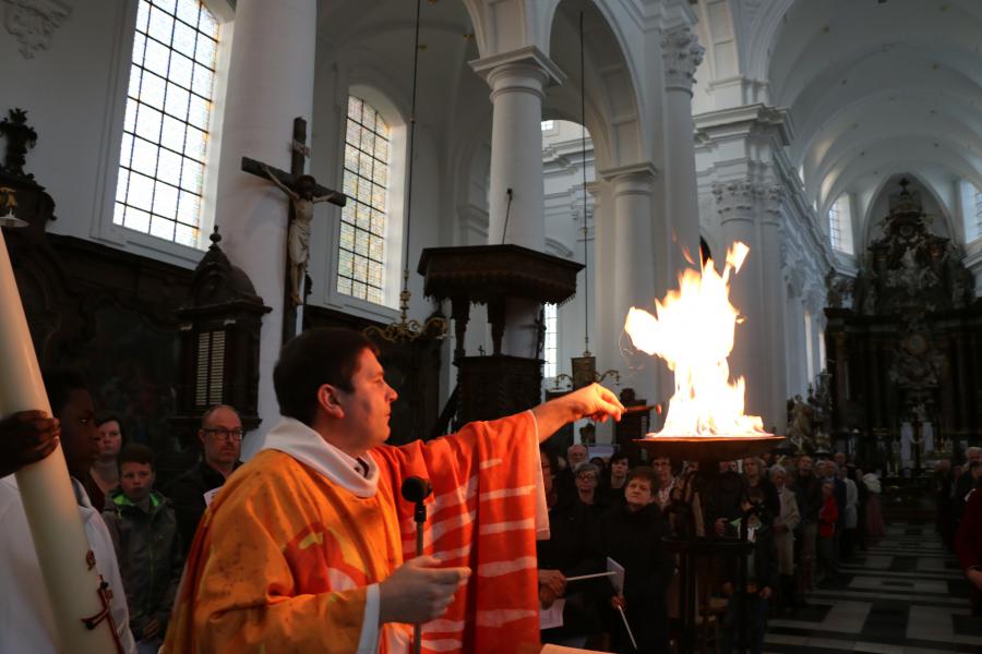 Paaswake in de Abdijkerk © Philippe Meyer