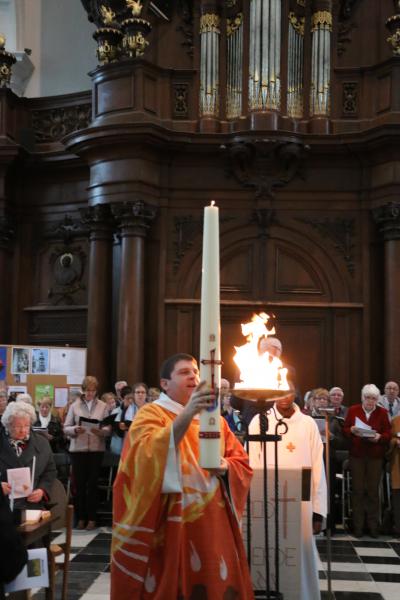Paaswake in de Abdijkerk © Philippe Meyer