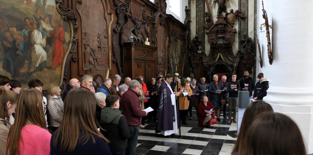 Kruisweg Goede Vrijdag 2024 - Abdijkerk Ninove © Philippe Meyer