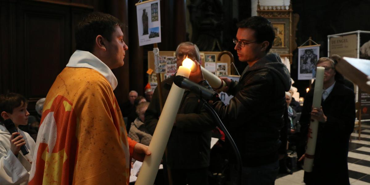 Paaswake in de Abdijkerk © Philippe Meyer