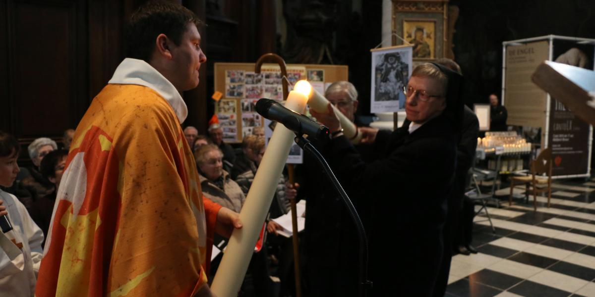 Paaswake in de Abdijkerk © Philippe Meyer
