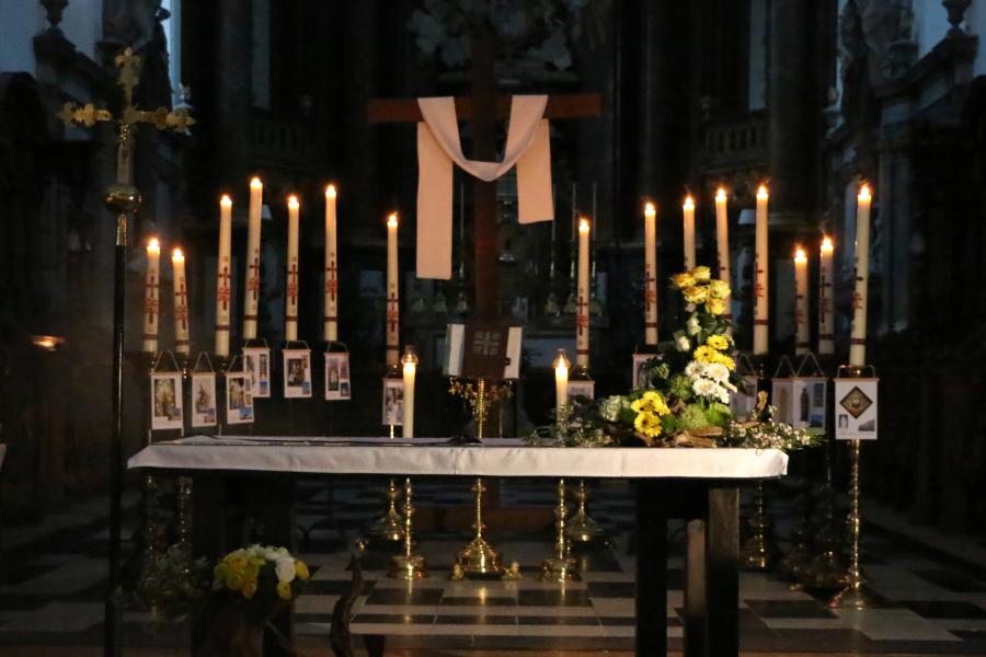 Paaswake in de Abdijkerk © Philippe Meyer