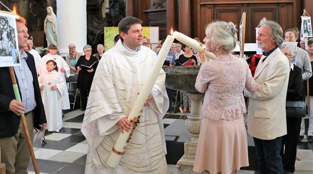 Paaswake 2019 - Abdijkerk Ninove © Philippe Meyer
