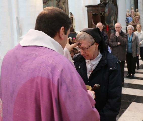 Aswoensdagviering in de Abdijkerk © Philippe Meyer