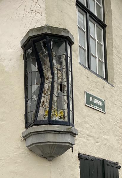 Beschadigde kapel Potterierei 67 - februari 2024 © Brugge-Mariastad vzw