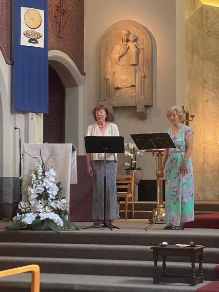 Brigitte Bruyndockx en Ria Van Bortel © Hilde Van den Berge 