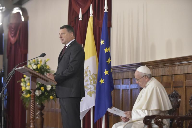 Met de Letse president © Vatican Media
