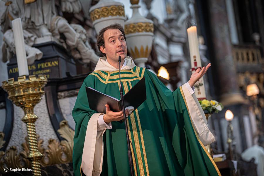 Dankviering priester Jef Van der Gucht - Abdijkerk Ninove - 11 juli 2021 © Sophie Richez