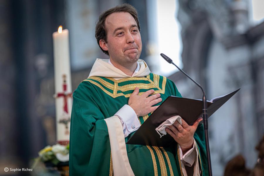 Dankviering priester Jef Van der Gucht - Abdijkerk Ninove - 11 juli 2021 © Sophie Richez