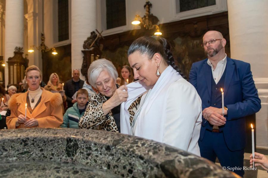Terugblik op Paaswake 2023 in de Abdijkerk te Ninove © Sophie Richez