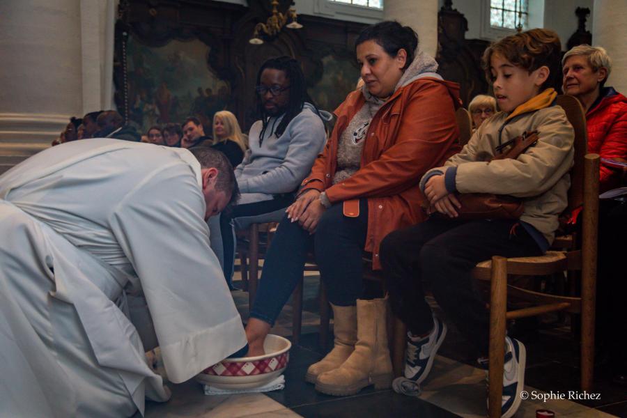 Terugblik op Witte Donderdag 2023 in de Abdijkerk te Ninove © Sophie Richez