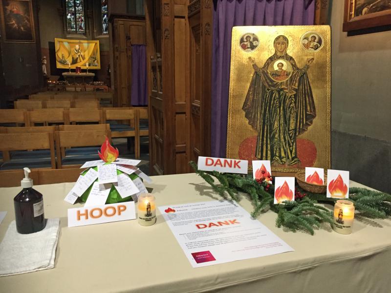 Samen uitkijken naar het Licht  © P.E. O.-L.-Vrouw Dadizele-Moorslede-Slypskapelle
