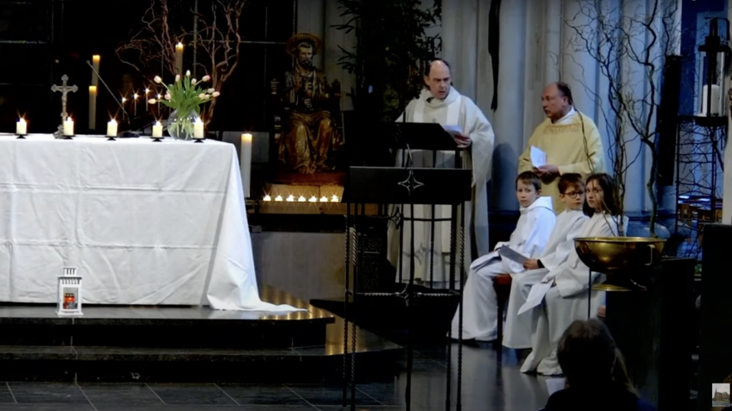 Witte Donderdag 2023 11 © Kerk Jette video 