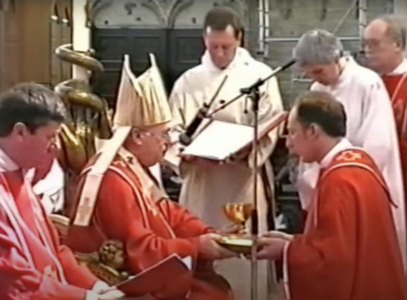 Priesterwijding Dirk 1998  © Dirk Vanetelbosch 