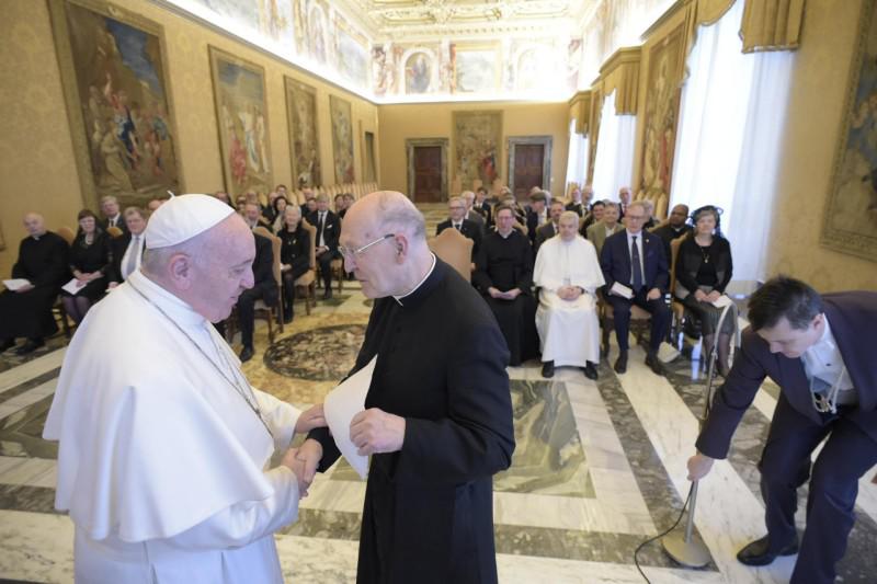 Paus Franciscus dankt voor de steun van Pro Petri Sede © Vatican Media