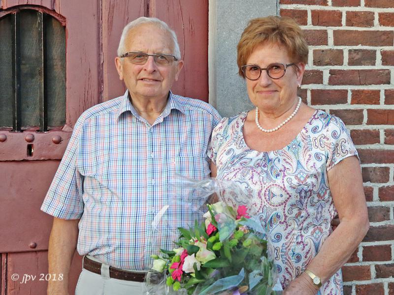 Eduard Thijssen en zijn echtgenote Irma Gielen onerhouden al 50 jaar deze kapel  