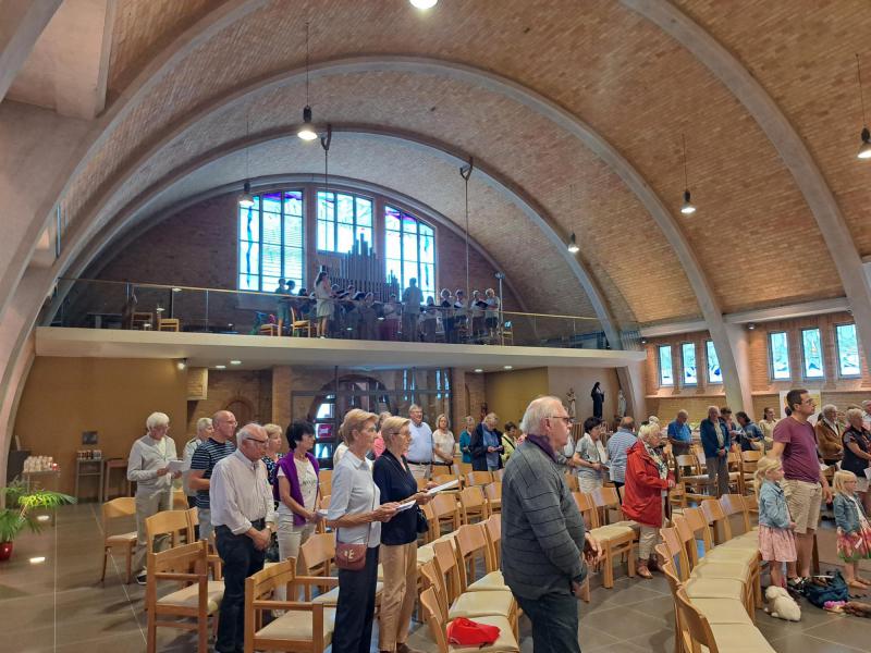 Piuskoor uit Ardooie  © MDW