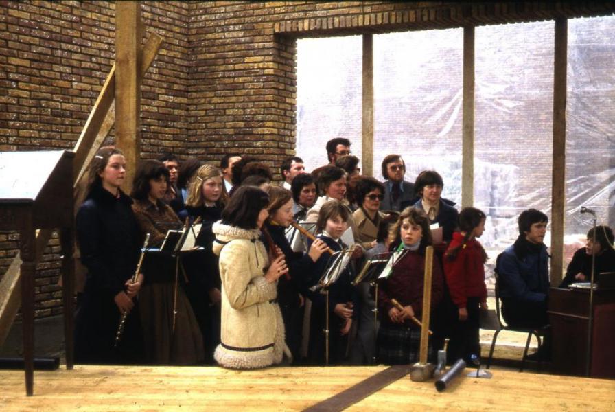 Eerste Steenlegging 1 april 1978 © Sint-Janskoor Beveren