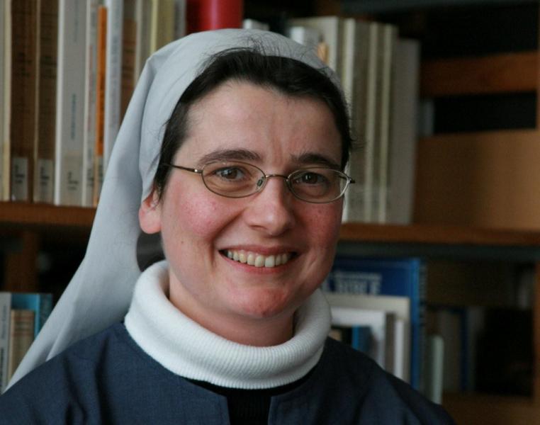 Zuster Marie-Jean Noville is de nieuwe verantwoordelijke van de Franstalige Interdiocesane Dienst voor Roepingenpastoraal © SIPI