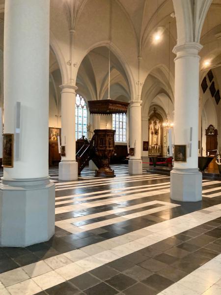 Nieuwe Kerkstoelen in Beveren Sint-Martinus © Parochie De Goede Herder in BKZ
