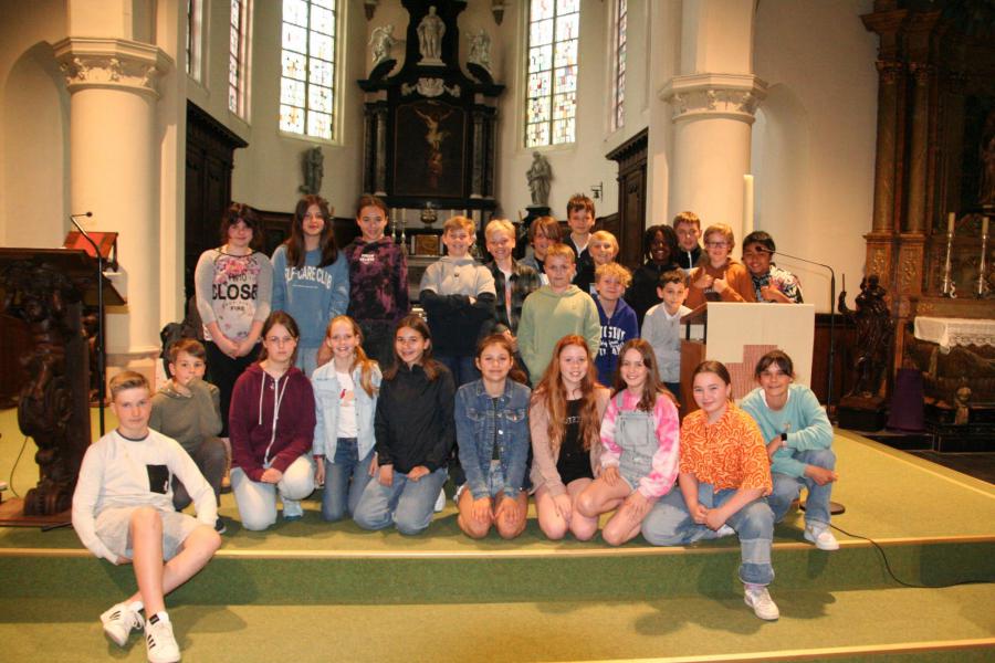 De vormelingen van Sint Bavo 